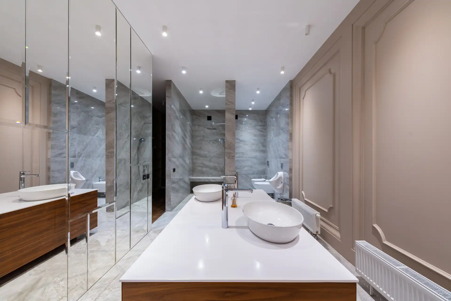 About Chicago Bathroom Remodeling Contractor